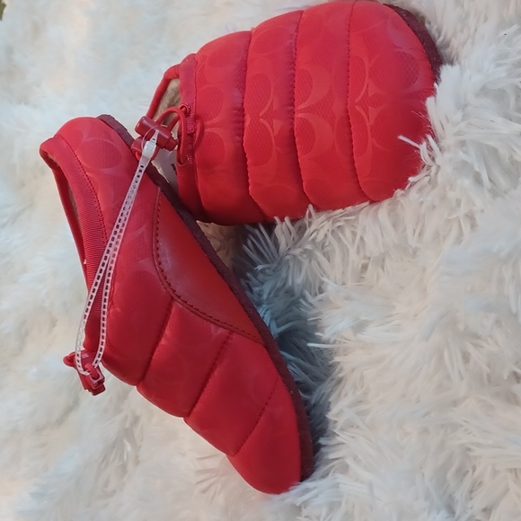 COACH Rachelle Monogram Quilted Nylon Slippers Women's Sizes New - Picture 11 of 15